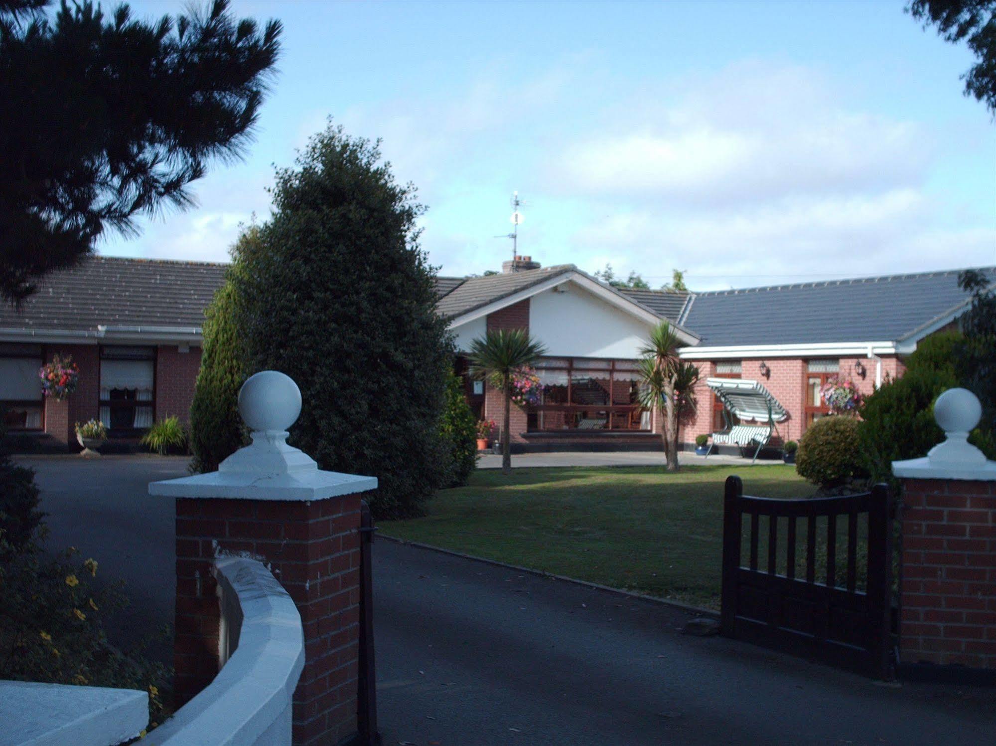 Evergreen Bed & Breakfast Swords Exterior photo